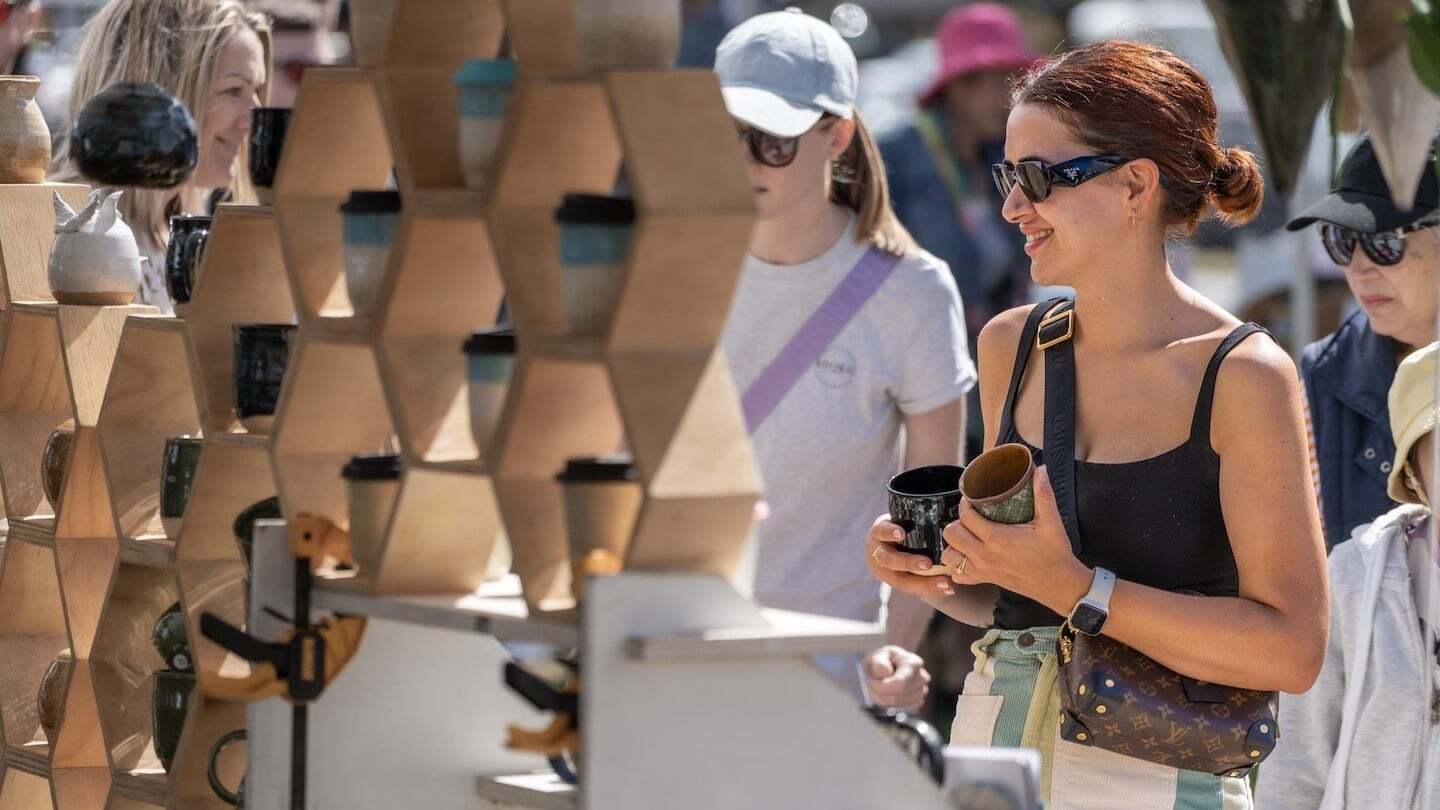 sunday-market